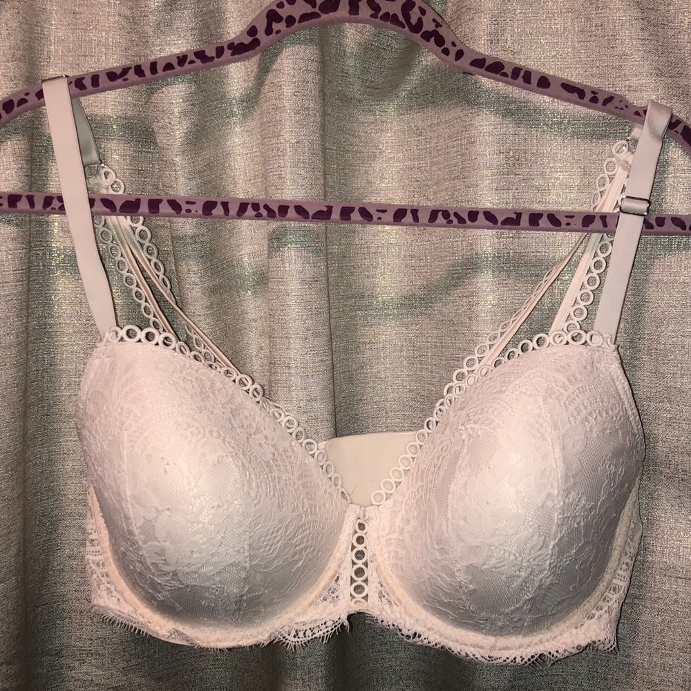 Victoria’s Secret Dream Angels lined Demi bra